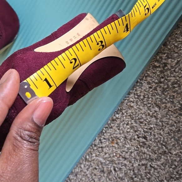 White house black market maroon heeled ankle booties - Picture 7 of 8